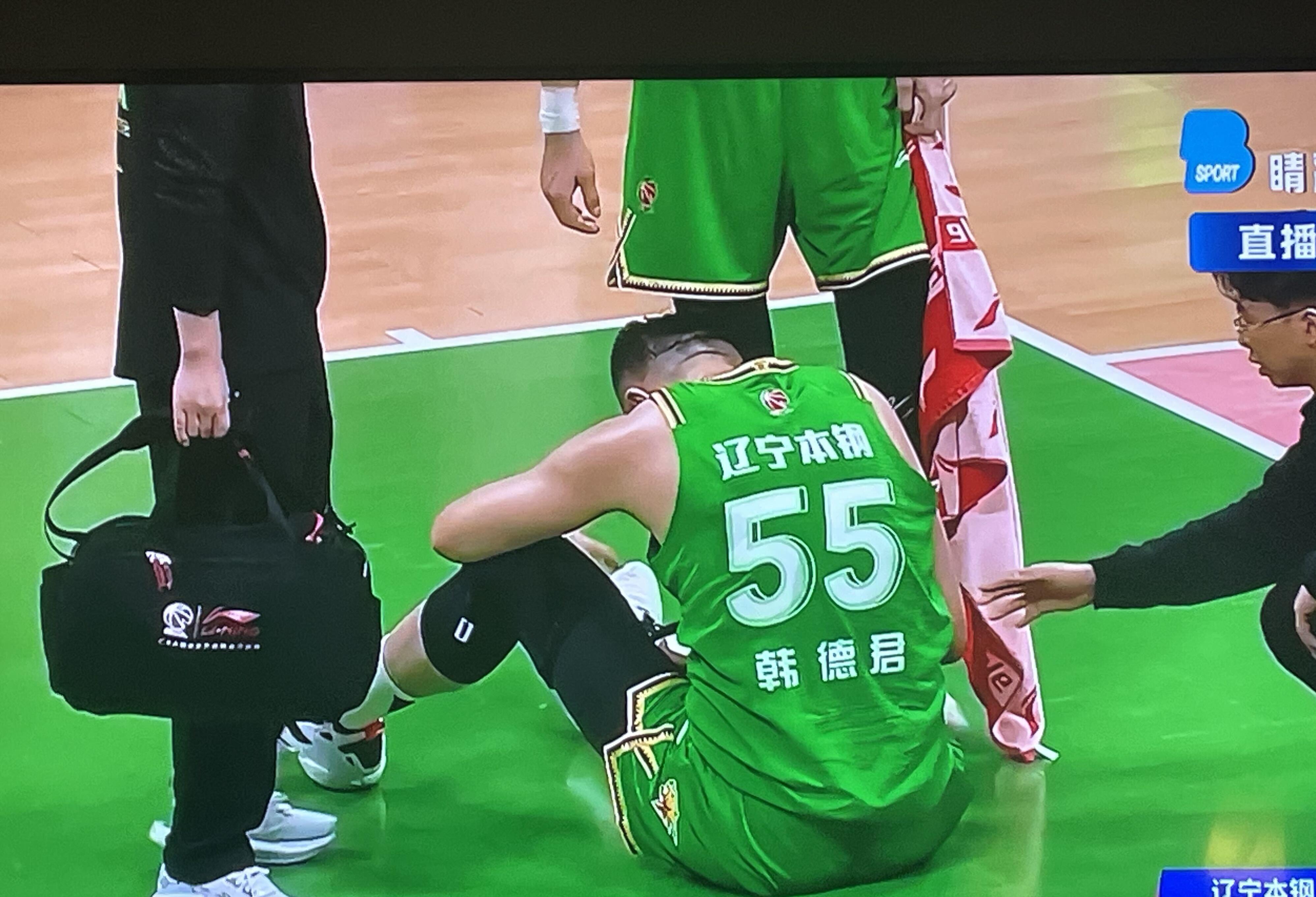 广厦男篮迎NBA总决赛关键赛,赛后完成体检,引发热议,训练强度明显提升 广厦男篮迎NBA总决赛关键赛,赛后完成体检,引发热议,训练强度明显提升