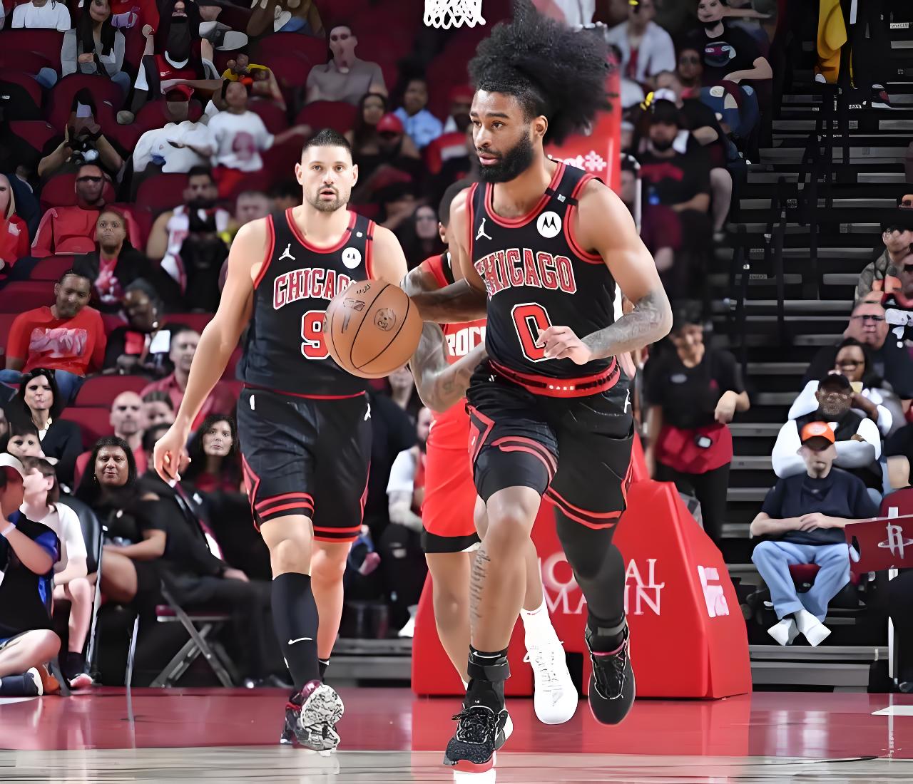 NBA季后赛赛程吃紧，休斯敦火箭赛前官宣签约，更衣室稳定，轮换策略成焦点的简单介绍