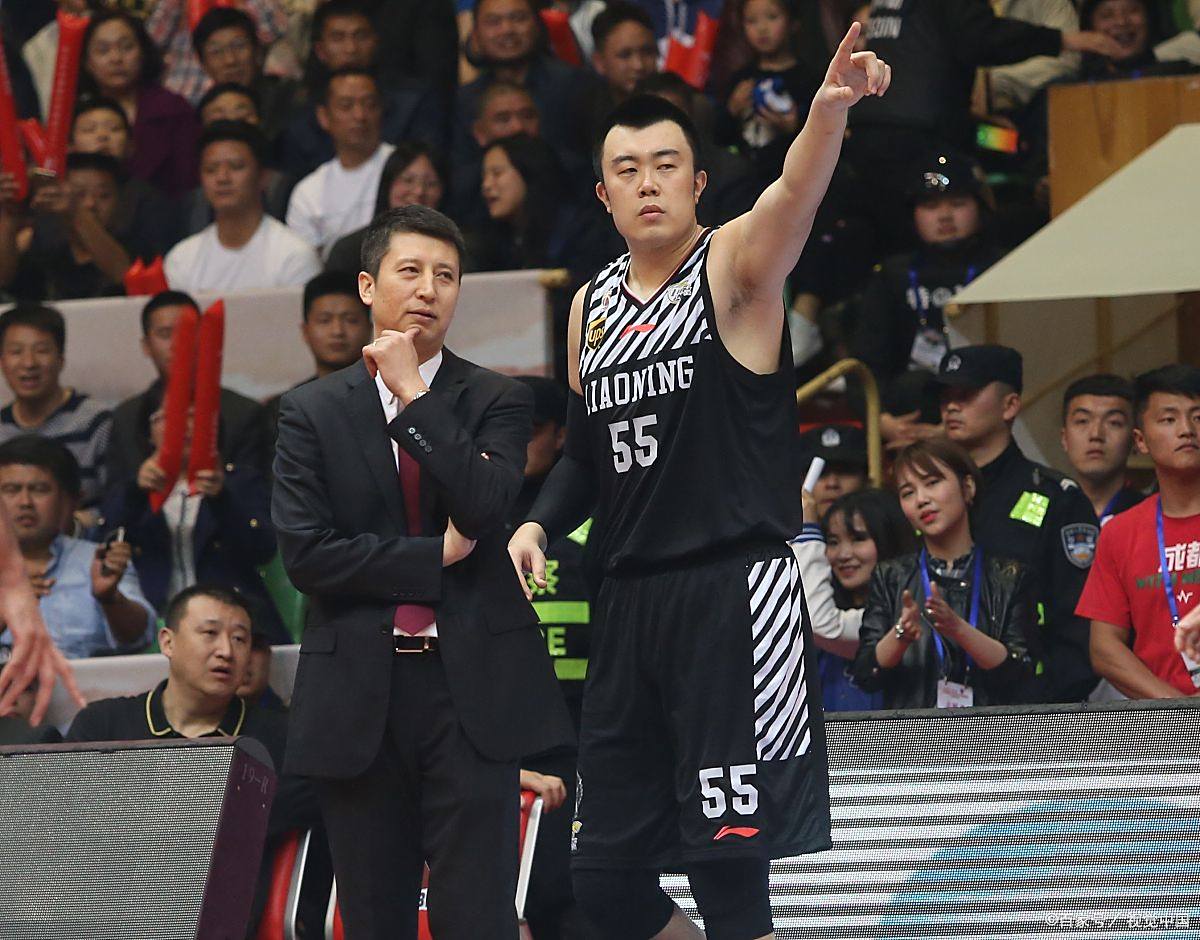 包含辽宁本钢发布备战花絮，窗口期主帅复盘，德国杯任务艰巨，年轻球员得到机会的词条